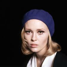 Faye Dunaway